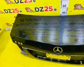 Крышка багажника Mercedes-Benz