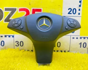 Подушка безопасности водителя Mercedes-Benz