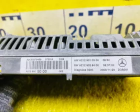 Монитор Mercedes-Benz