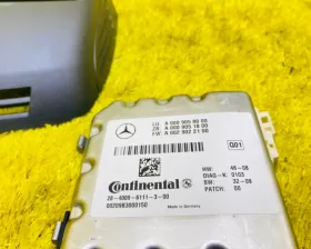 Камера переднего вида Mercedes-Benz