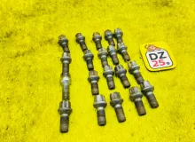 Болт колесный Mercedes-Benz E-CLASS 2009/Цвет 197U A0009904907 WDD212 M271DE18EVO/M271860