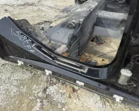 Порог кузова Mercedes-Benz