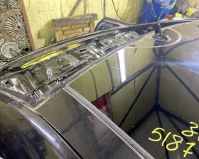 Люк Mercedes-Benz