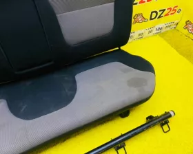 Сидение Mitsubishi