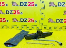 Поддомкратник/ домкрат TOYOTA NOAH 2014/Цвет 1F7 0911150051 ZWR80 2ZRFXE, задний