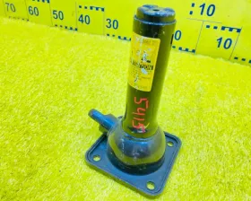 Поддомкратник/ домкрат TOYOTA