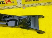 Бардачок между сиденьями MITSUBISHI L200 2012/Цвет X08A 8011A515XA KB4T 4D56, передний