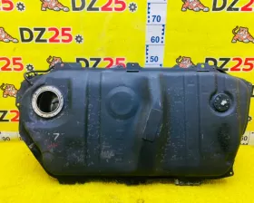 Бензобак TOYOTA