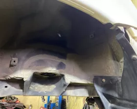 Крыло заднее Mitsubishi