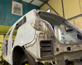 Крыло заднее Mitsubishi