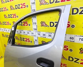 Дверь боковая Mitsubishi