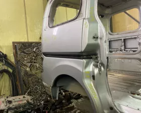 Крыло заднее NISSAN