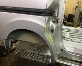 Крыло заднее NISSAN