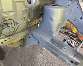 Лонжерон NISSAN