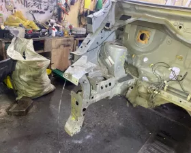 Лонжерон Mitsubishi