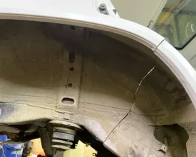 Крыло заднее Mitsubishi