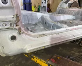 Порог кузова Mitsubishi