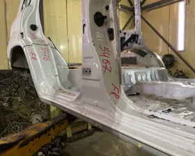 Порог кузова Mitsubishi