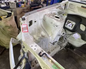 Лонжерон MITSUBISHI