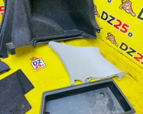 Обшивка багажника Toyota