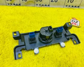 Кнопка включения 4WD Toyota