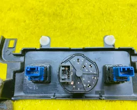 Кнопка включения 4WD Toyota