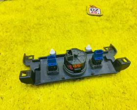 Кнопка включения 4WD Toyota