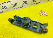 Кнопка включения 4WD TOYOTA LAND CRUISER PRADO 2021/Цвет 070 8422360090 TRJ150W/TRJ150L/TRJ150/TRJ152/TRJ155/GDJ150W/GDJ150R/GDJ150L/GDJ150/GDJ151W/GDJ151/GDJ155L/GDJ155R/GDJ155/GRJ150W/GRJ150L/GRJ150/GRJ151W/GRJ151/GRJ152/KDJ150/KDJ150L/KDJ155 2TRFE, пер