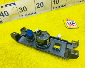 Кнопка включения 4WD Toyota