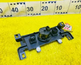 Кнопка включения 4WD Toyota