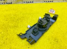 Кнопка включения 4WD TOYOTA LAND CRUISER PRADO 2020/Цвет 202 8422360090 TRJ150W/TRJ150L/TRJ150/TRJ152/TRJ155/GDJ150W/GDJ150R/GDJ150L/GDJ150/GDJ151W/GDJ151/GDJ155L/GDJ155R/GDJ155/GRJ150W/GRJ150L/GRJ150/GRJ151W/GRJ151/GRJ152/KDJ150/KDJ150L/KDJ155 2TRFE, пер
