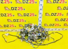 Коса под торпеду TOYOTA COROLLA RUNX 2004/Цвет 8P1 8214112N10 NZE124 1NZFE, передняя