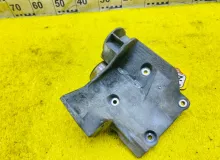 Кронштейн генератора Land Rover RANGE ROVER 2006/Цвет 798 YLE500270 L322 448PN, передний