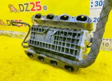 Коллектор впускной Land Rover RANGE ROVER 2006/Цвет 798 LR000364 L322 448PN, передний