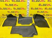 Коврики комплект TOYOTA LAND CRUISER 2000/Цвет 057 UZJ100W 2UZFE