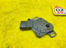 Селектор акпп NISSAN XTRAIL 2016/Цвет G41 319183VX0C NT32 MR20DD, передний