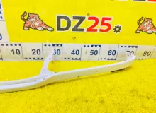 Планка под фары TOYOTA LAND CRUISER 2000/Цвет 057 5390360040 UZJ100W 2UZFE, передняя