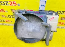 Радиатор основной TOYOTA LAND CRUISER 2000/Цвет 057 1640050210 UZJ100W 2UZFE, передний