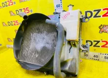Радиатор основной TOYOTA LAND CRUISER 2000/Цвет 057 1640050210 UZJ100W 2UZFE, передний