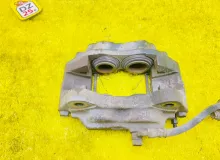 Суппорт TOYOTA LAND CRUISER 2000/Цвет 057 4773060080 UZJ100W 2UZFE, передний правый