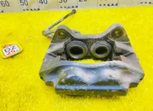Суппорт TOYOTA LAND CRUISER 2000/Цвет 057 4773060080 UZJ100W 2UZFE, передний правый