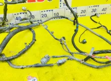 Датчик пневмоподвески TOYOTA LAND CRUISER 2000/Цвет 057 8216560131 UZJ100W 2UZFE