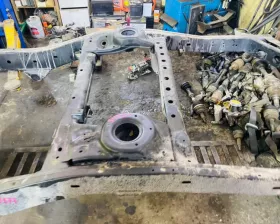 Рама Toyota