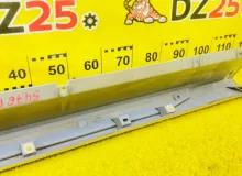 Накладка на порог MITSUBISHI PAJERO IO 2000/Цвет W75C MR605535 H76W 4G93T, передняя правая