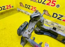 Балка под двс MITSUBISHI PAJERO IO 2000/Цвет W75C MR510236 H76W 4G93T, передняя
