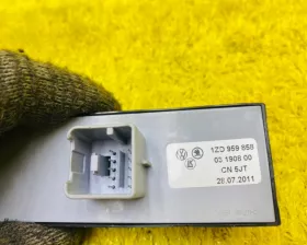 Блок управления стеклоподъемниками VAG
