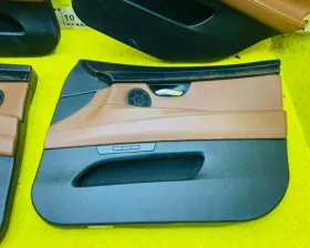 Обшивка дверей BMW