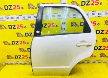 Дверь боковая SUZUKI SX4 6800480810 YA11S, задняя левая