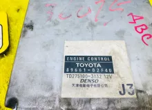 Блок управления двс TOYOTA COROLLA 2006 8966102F40 ZZE122L 1ZZFE, передний