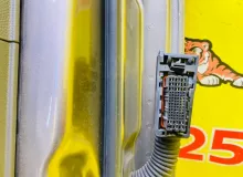 Дверь боковая HYUNDAI IX35 760032Y000 LM G4KD, передняя левая